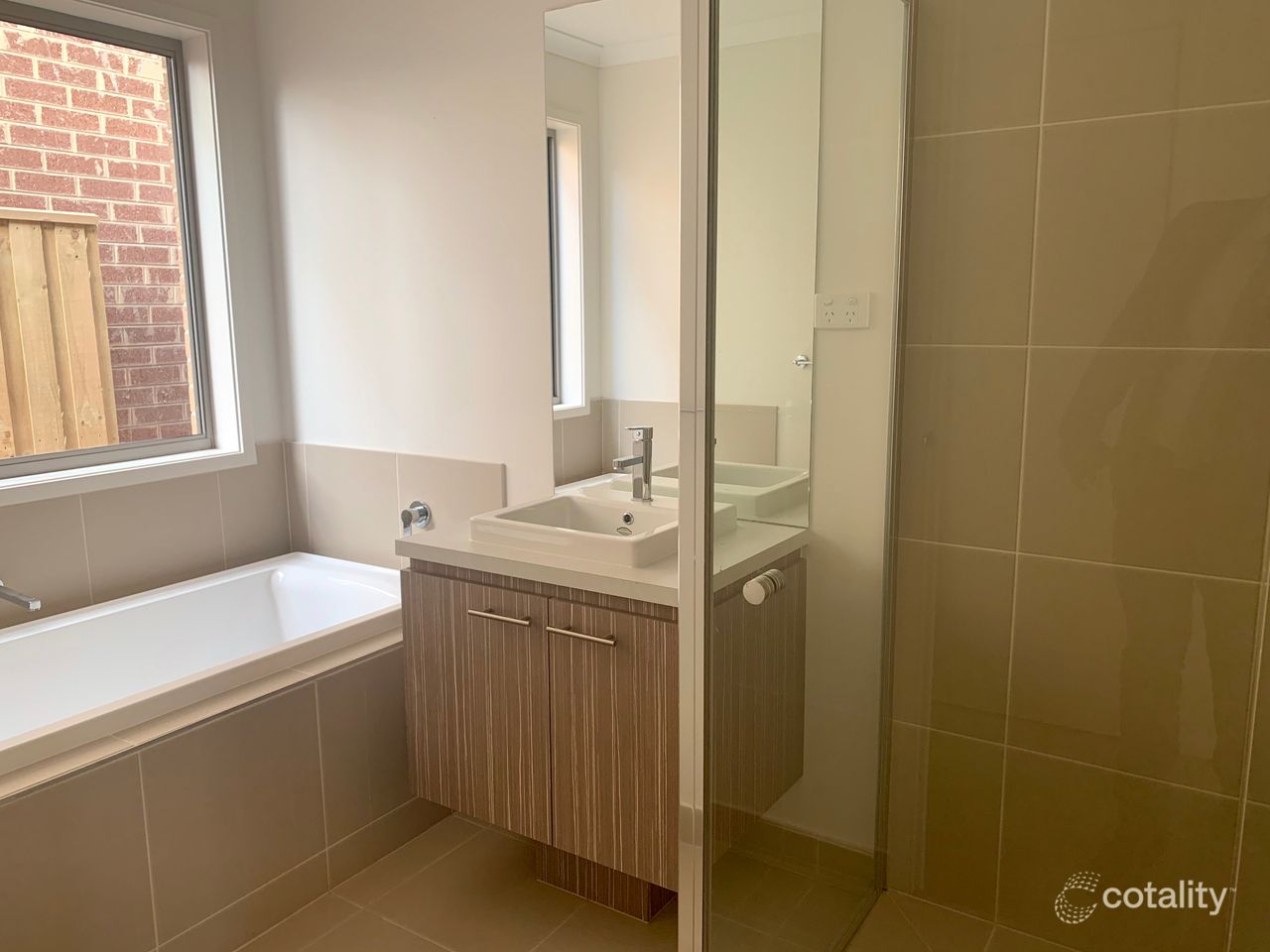 16 Fewster Cct, Mickleham, VIC 3064