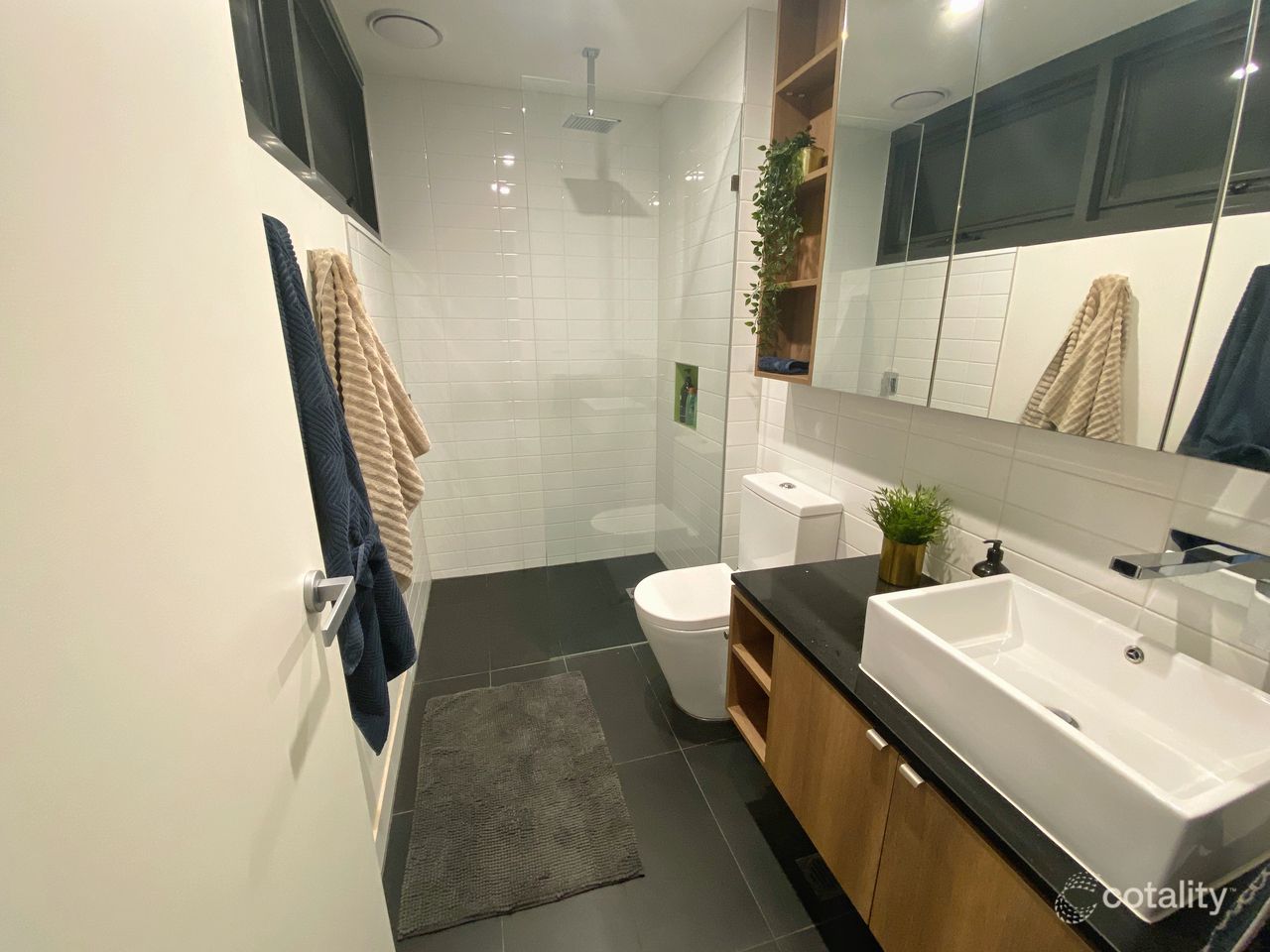 213/90 Buckley St, Footscray, VIC 3011