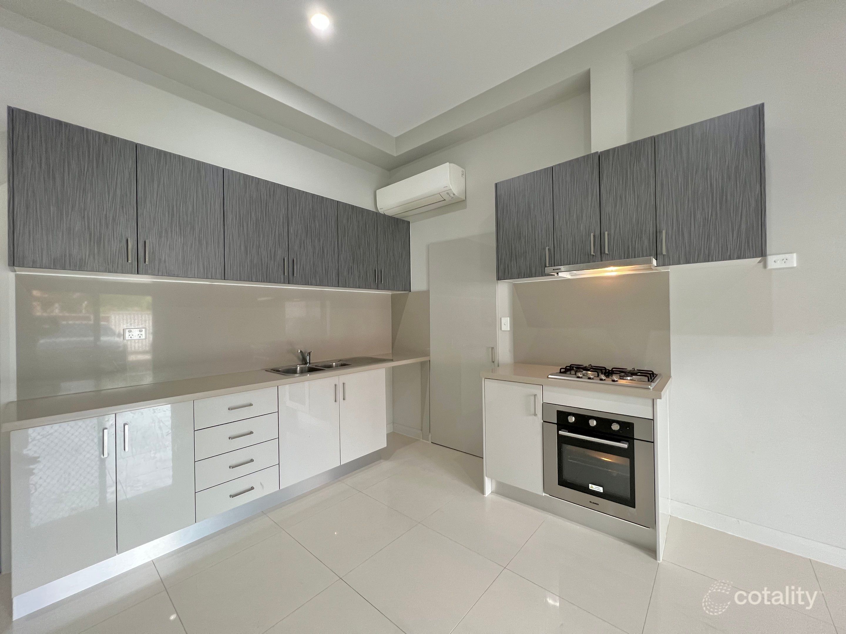 1/138 Moorefields Rd, Kingsgrove, NSW 2208