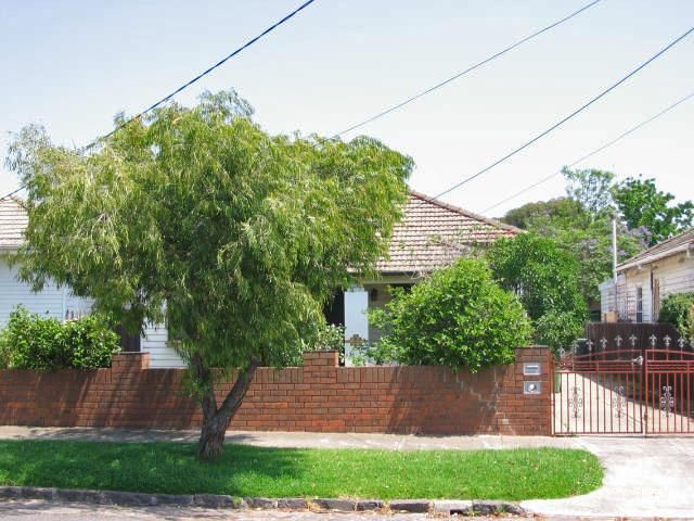 16 Khartoum St, West Footscray, VIC 3012