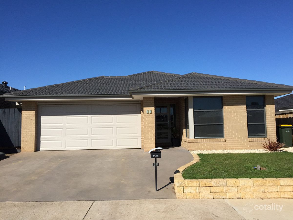 39 Woondella Bvd, Sale, VIC 3850