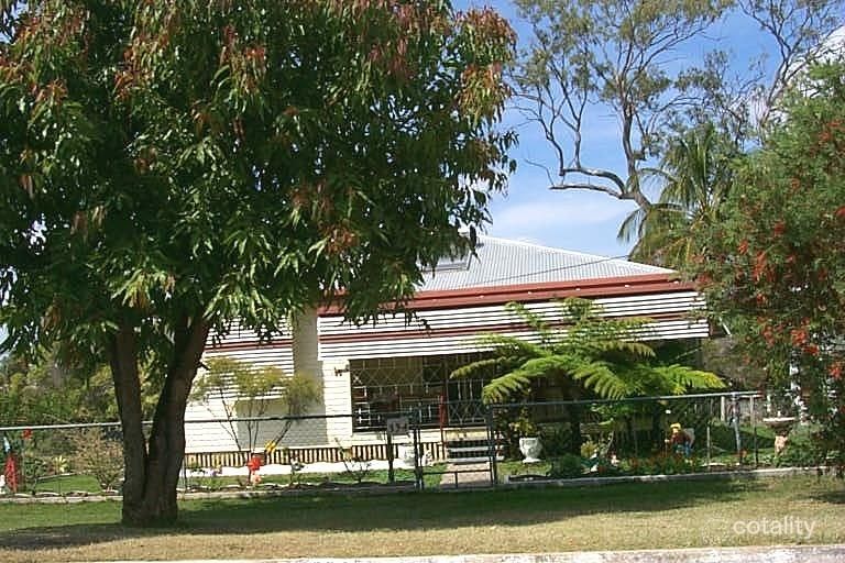 394 Rhodes St, Koongal, QLD 4701