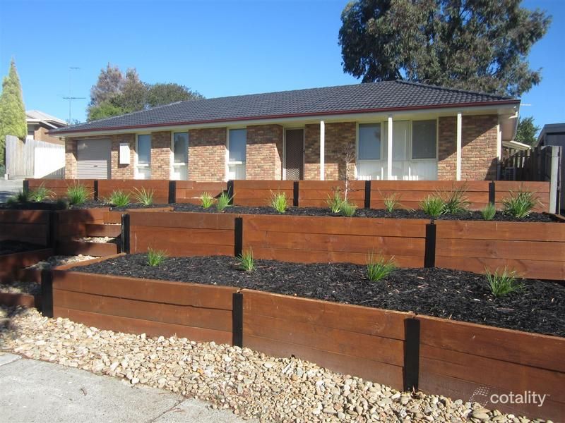 15 Marjoram Cl, Hallam, VIC 3803