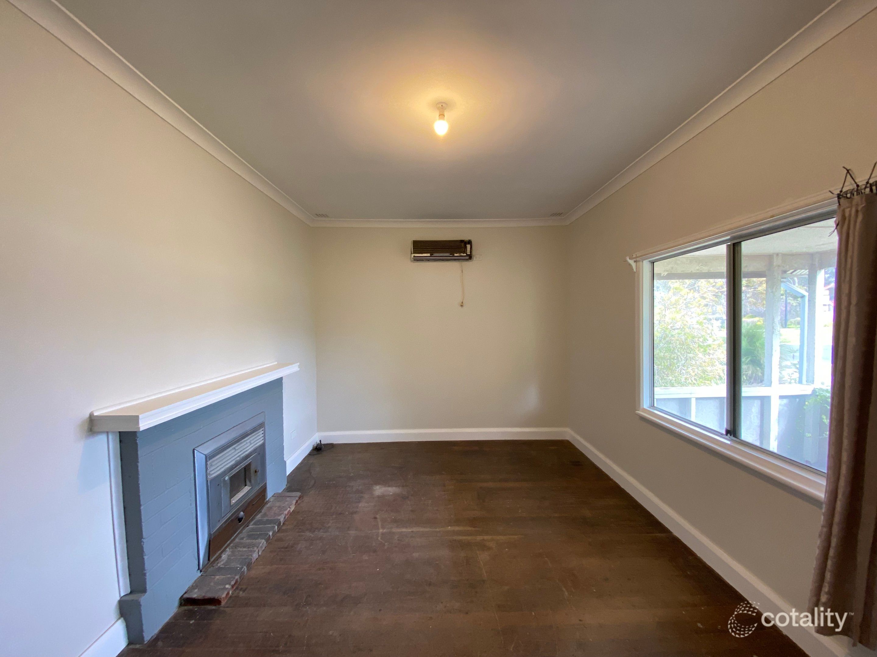 4 Bourne Pl, Manjimup, WA 6258