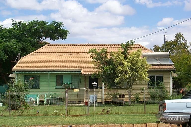 137 Hackett Tce, Richmond Hill, QLD 4820