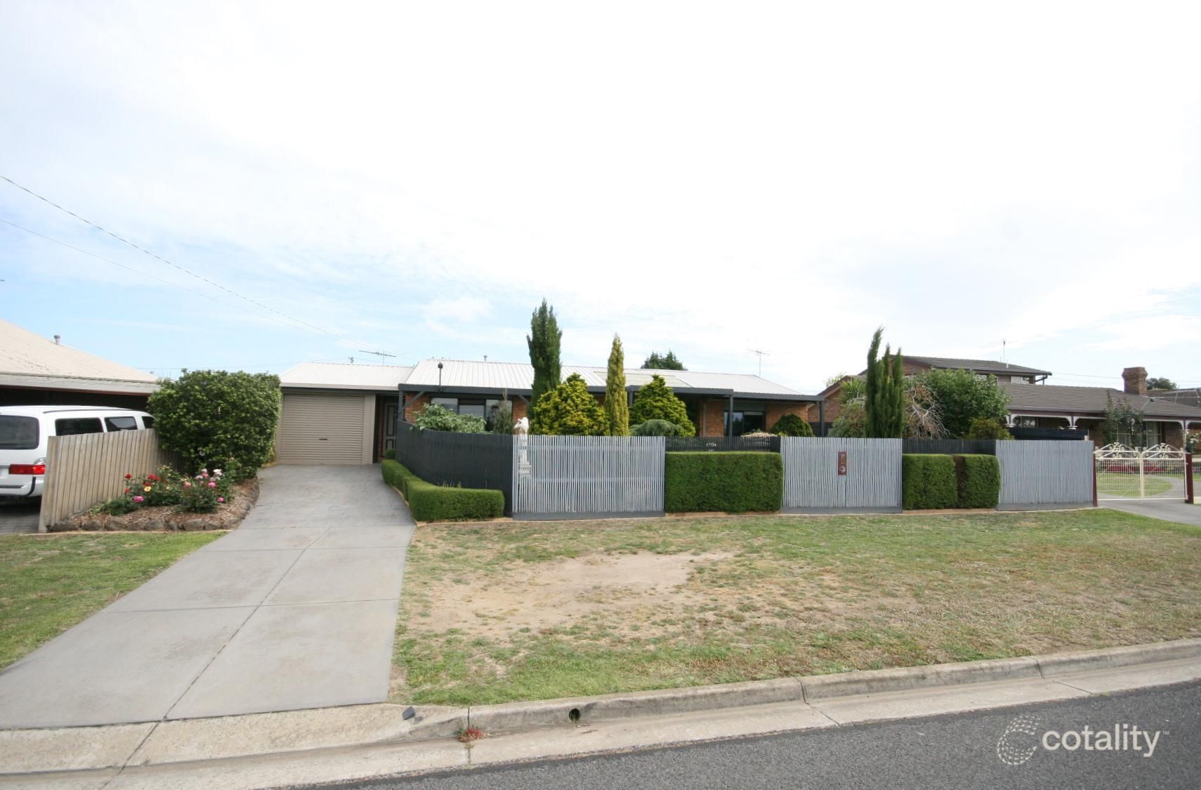 27 Felix St, Grovedale, VIC 3216