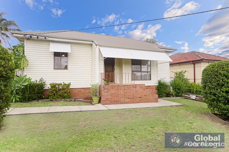 5 Tobruk Cres, Shortland, NSW 2307