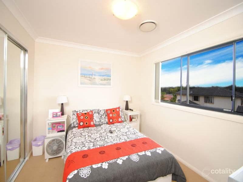 1/44-46 Macdougall Cres, Hamlyn Terrace, NSW 2259