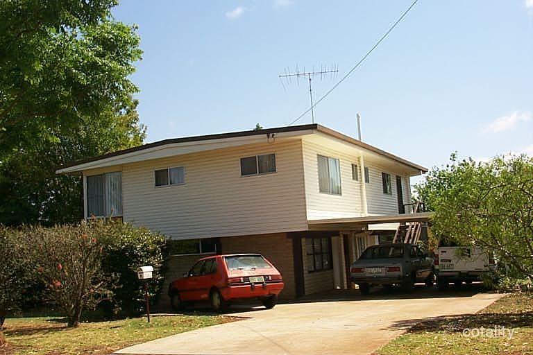 9 Carey St, Kearneys Spring, QLD 4350