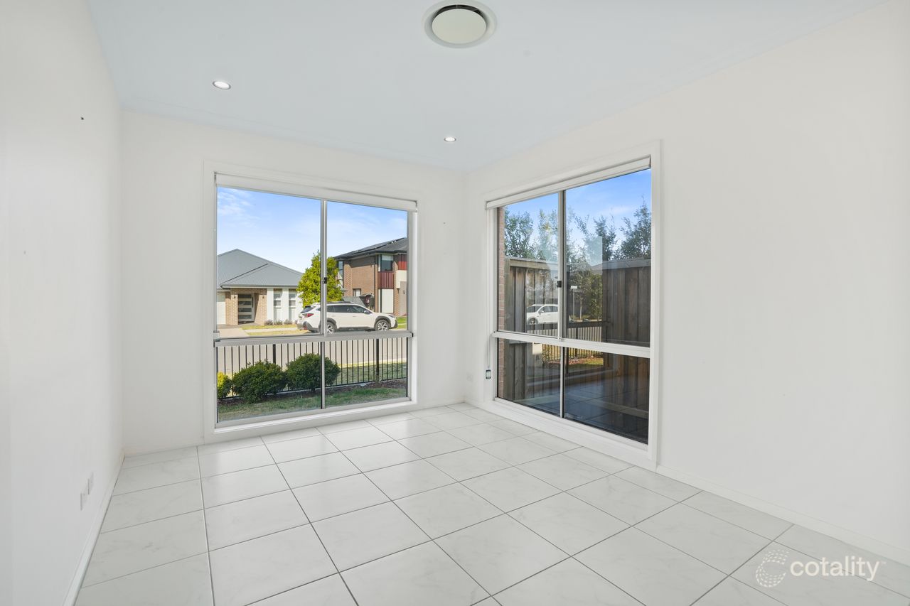 47 Lawler Dr, Oran Park, NSW 2570