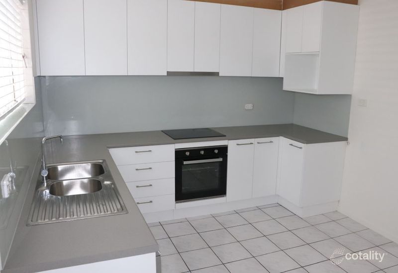 2/10 Knowsley St, Stones Corner, QLD 4120