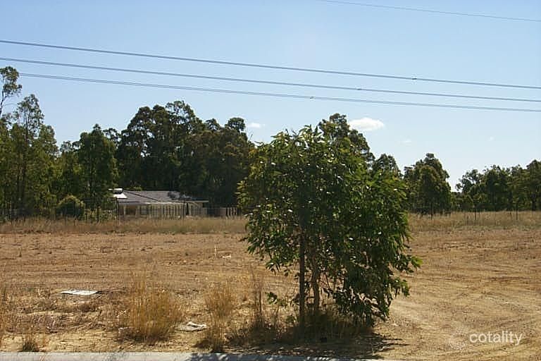 18 Bittern Cl, Maida Vale, WA 6057