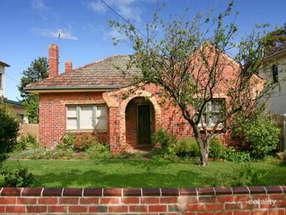 19 Prince Edward Ave, Mckinnon, VIC 3204