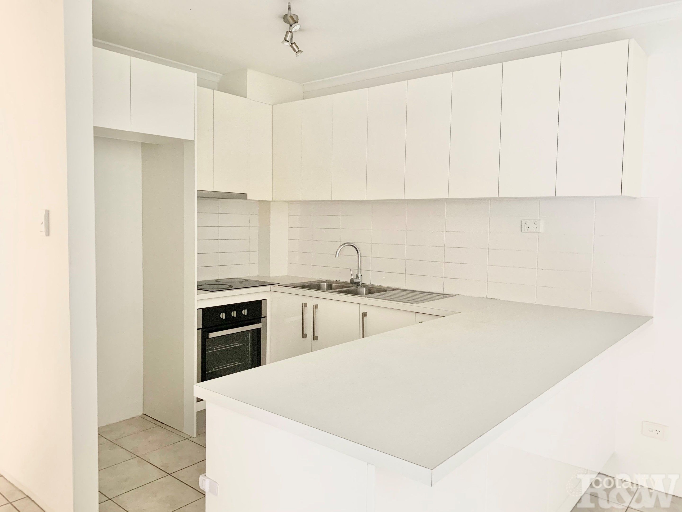 16/7 Griffiths St, Blacktown, NSW 2148