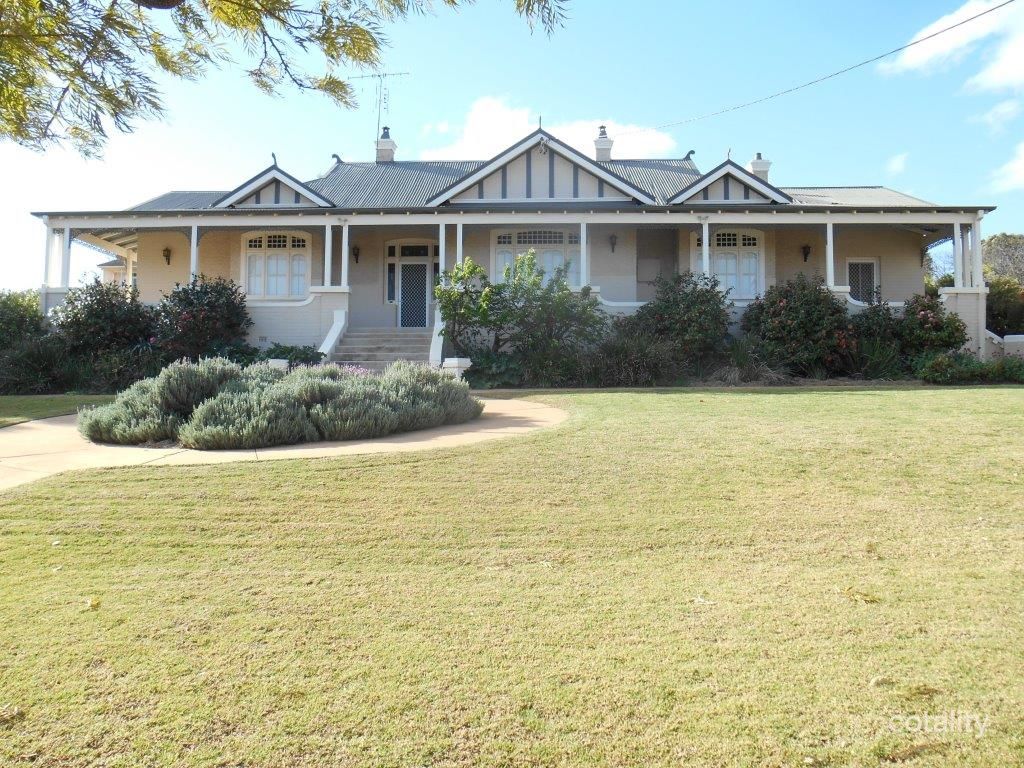 6 Gap St, Parkes, NSW 2870
