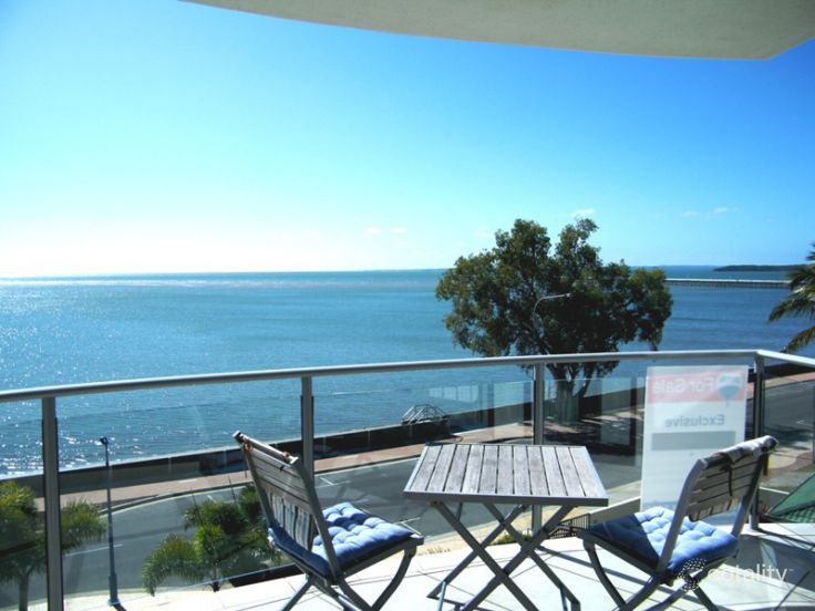 16/558-559 Esplanade, Urangan, QLD 4655