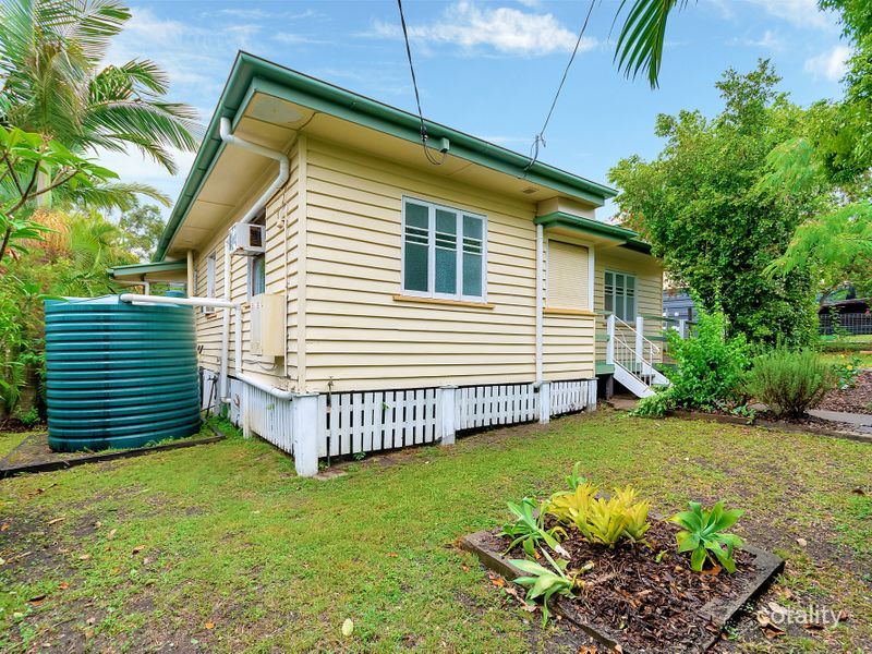 12 Mcgrath Lane, Booval, QLD 4304