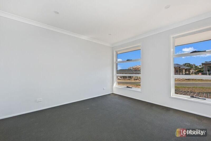 124 Westminster St, Tallawong, NSW 2762