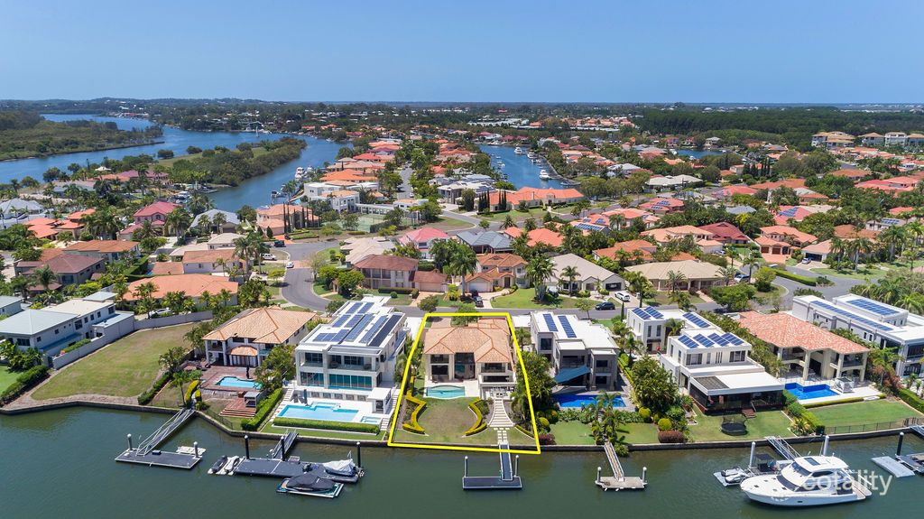 1673 Riverdale Dr, Hope Island, QLD 4212