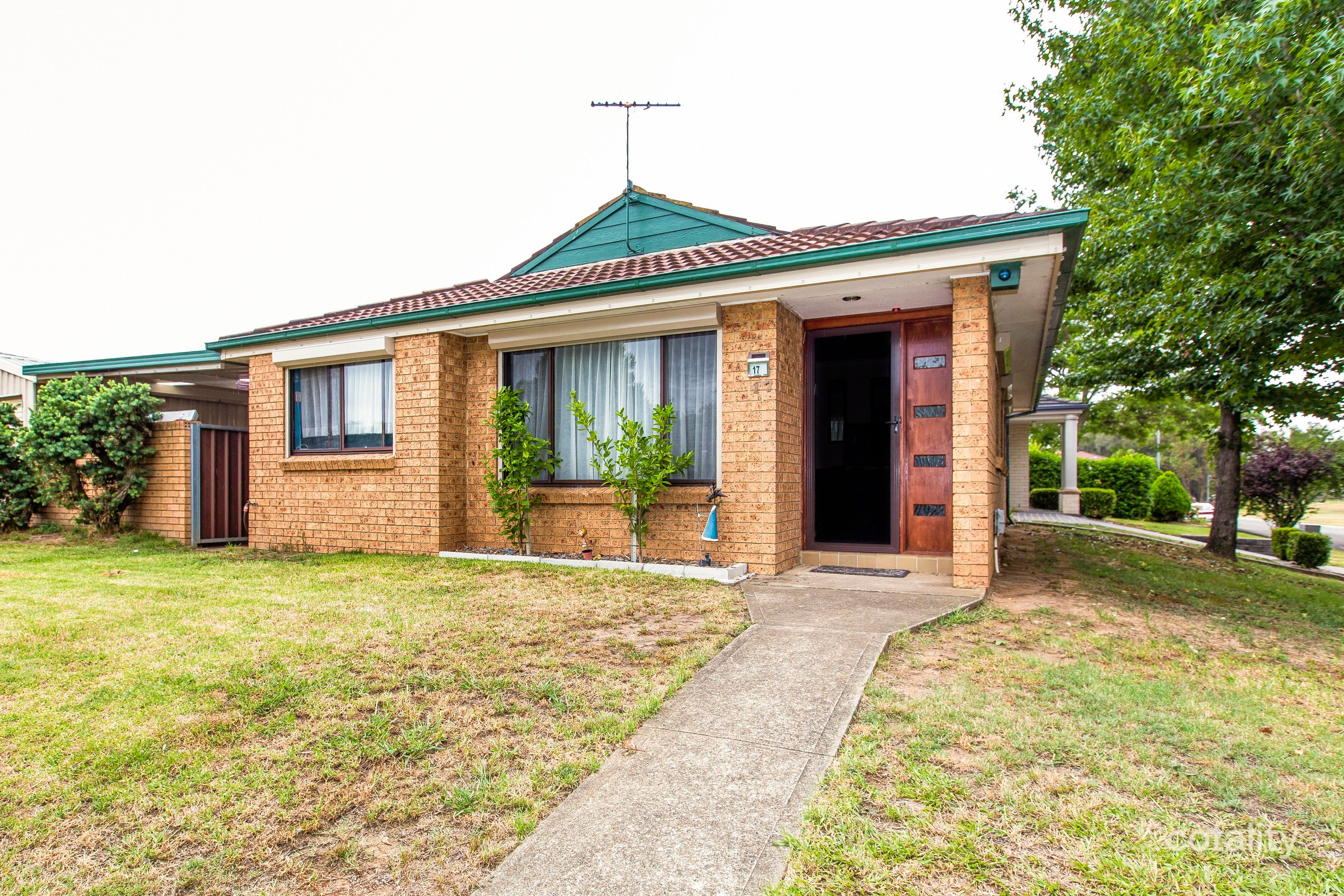 17 Poppy Cl, Claremont Meadows, NSW 2747