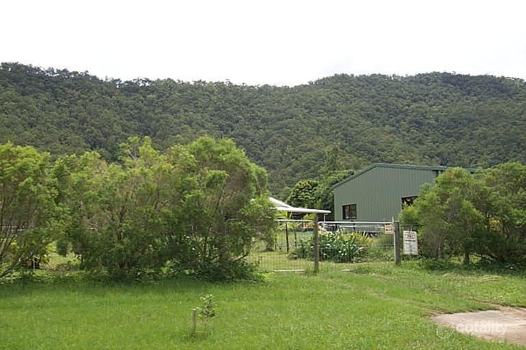 159-163 Dempsey St, Gordonvale, QLD 4865