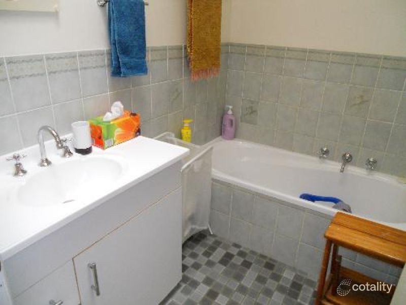 23 Farleigh St, Old Bar, NSW 2430