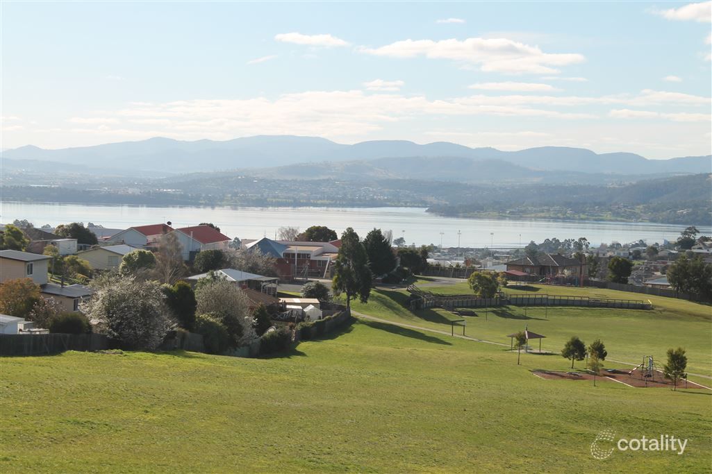 51 Devines Rd, Glenorchy, TAS 7010