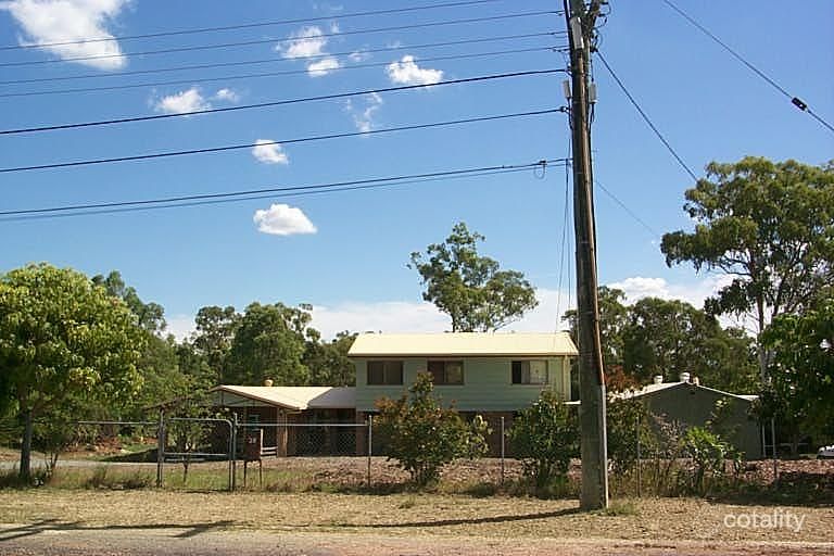 28 Railway Pde, Loganlea, QLD 4131