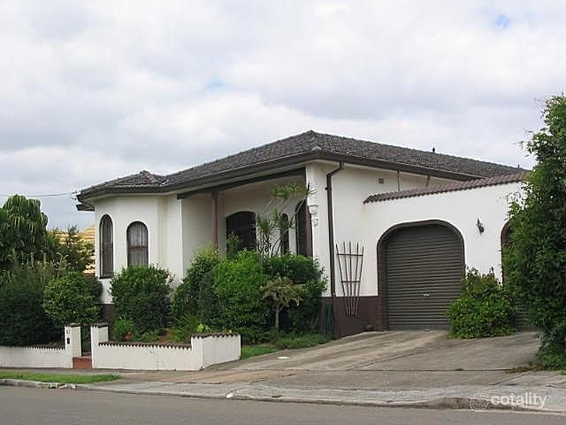 67 Croydon Ave, Croydon Park, NSW 2133