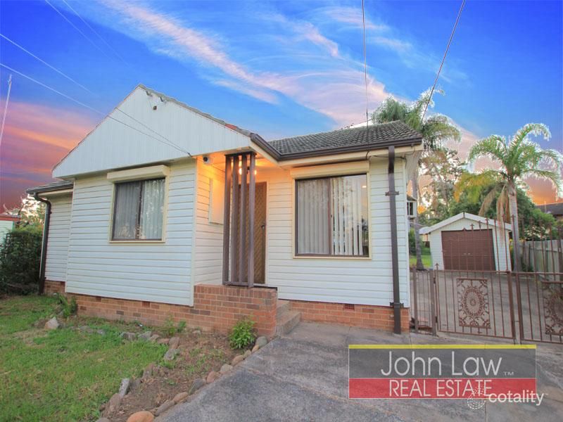 13 Armstrong St, Ashcroft, NSW 2168
