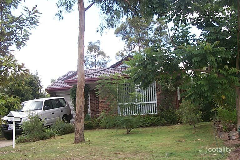 18 Dampier Cres, Forest Lake, QLD 4078