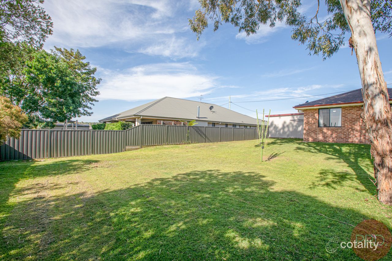 12 Gordon St, East Branxton, NSW 2335