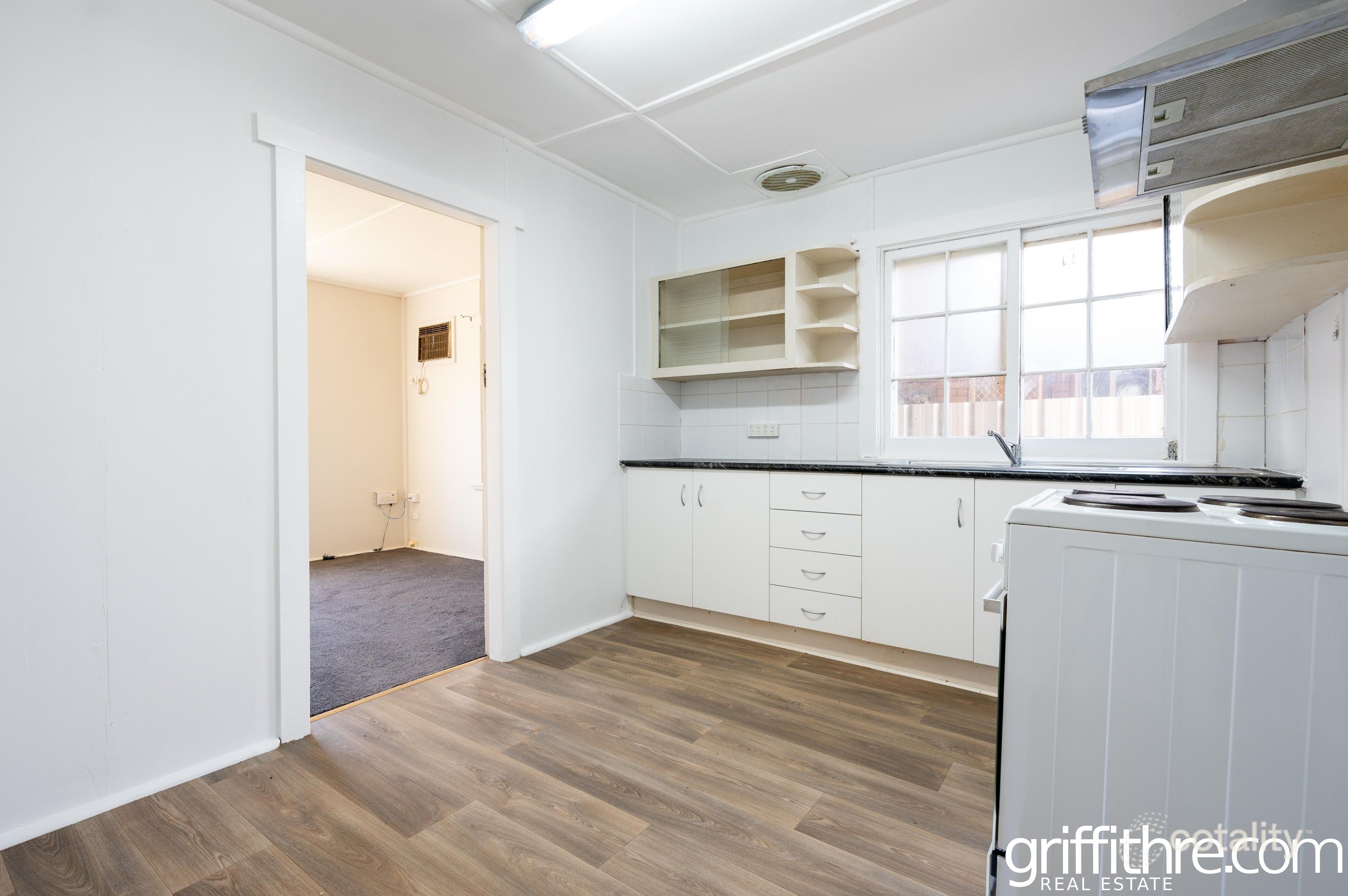 2/5 Bilbul Pl, Bilbul, NSW 2680