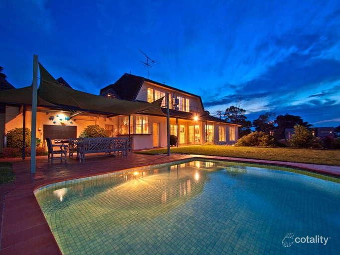 1 Watts Pde, Mount Eliza, VIC 3930