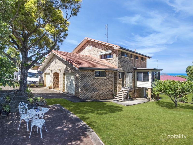 2/66 Pioneer Pde, Banora Point, NSW 2486