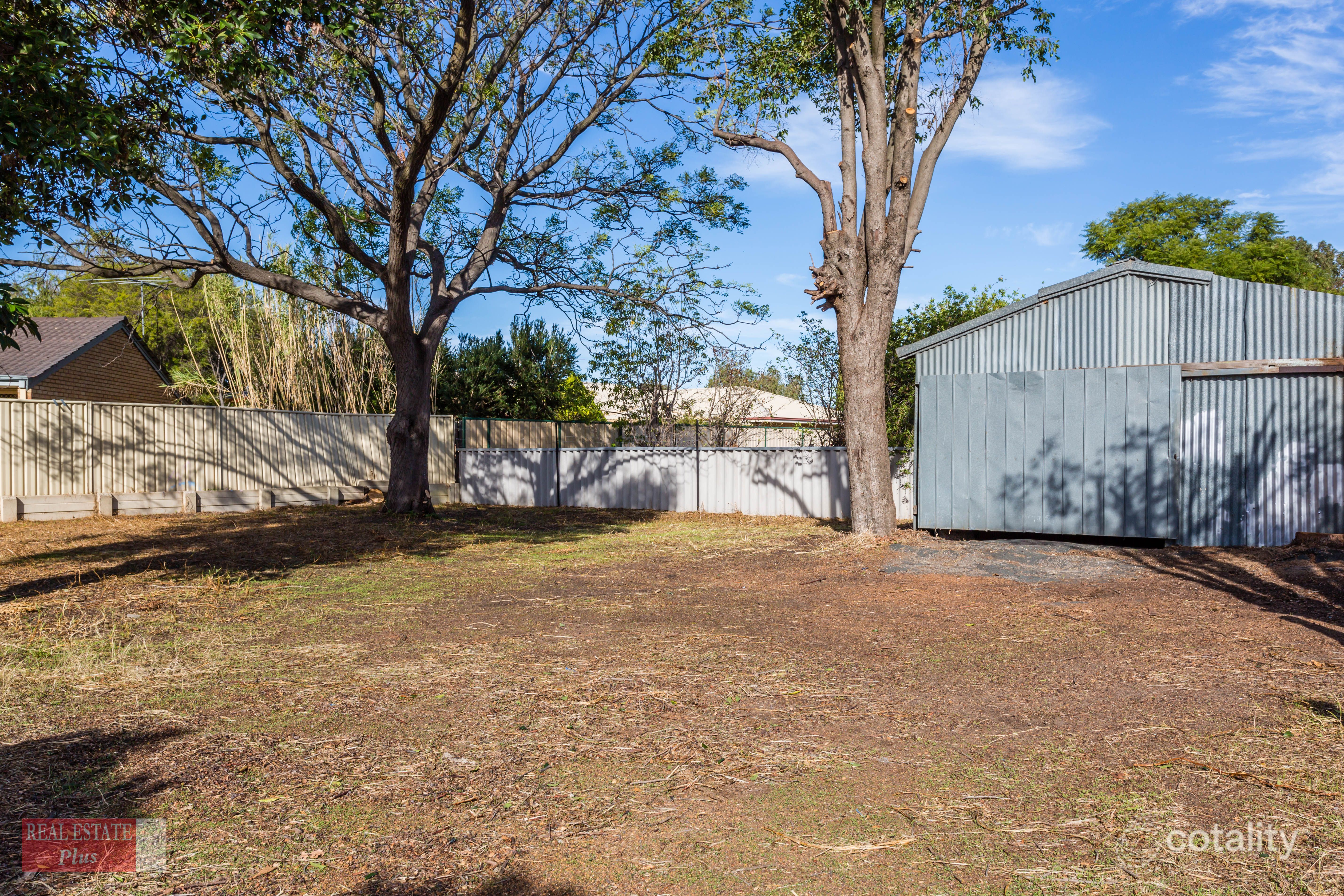 18 Wellaton St, Midvale, WA 6056