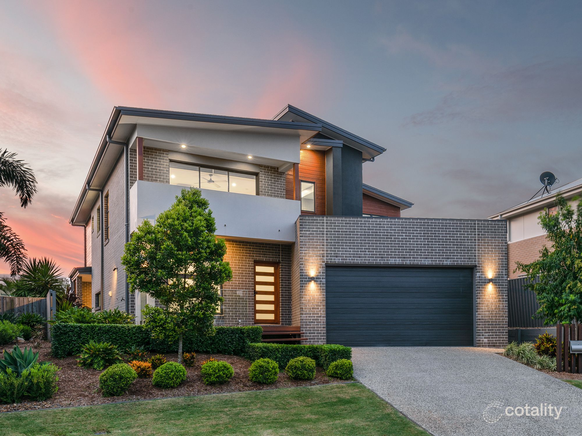 5 Riviera Ct, Windaroo, QLD 4207