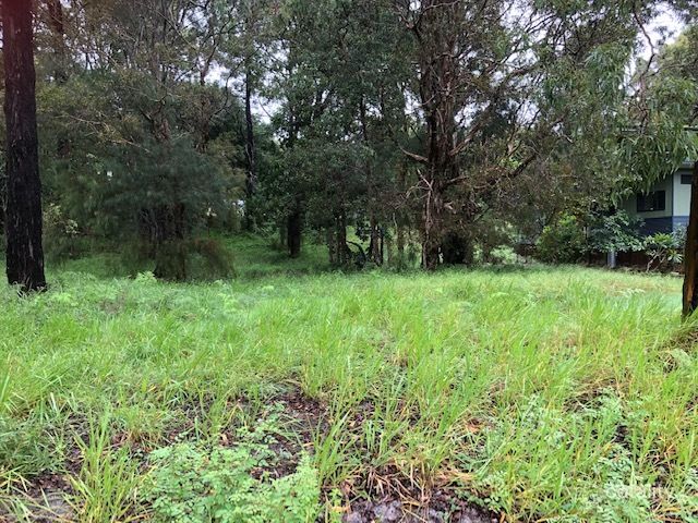 28 Wanda St, Macleay Island, QLD 4184