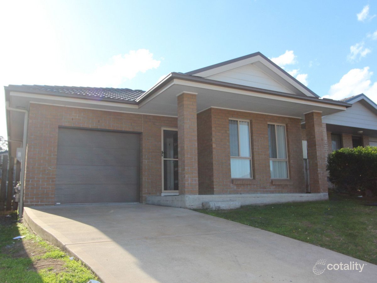 15a Arrowgrass St, Aberglasslyn, NSW 2320