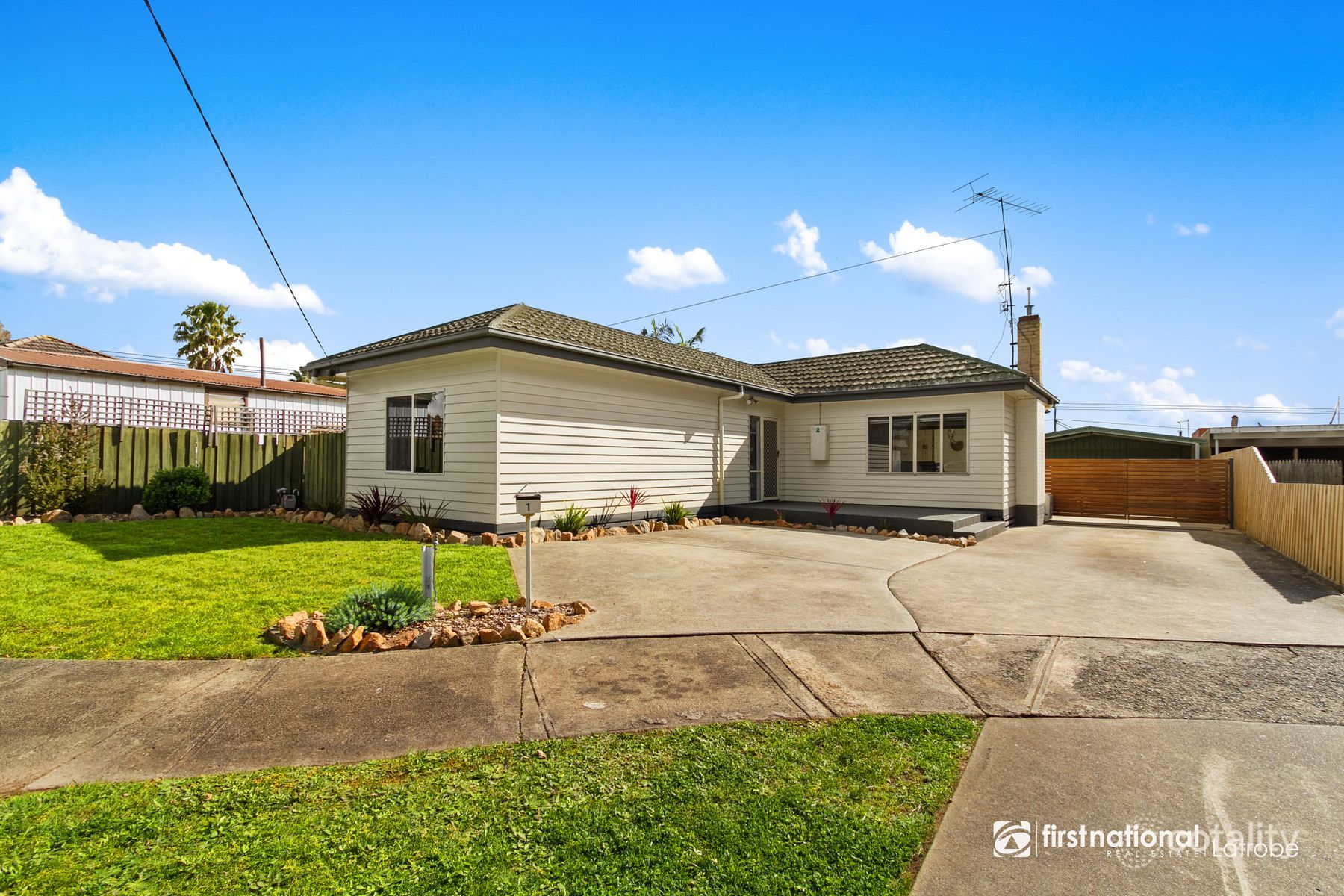 1 Charles Ct, Morwell, VIC 3840