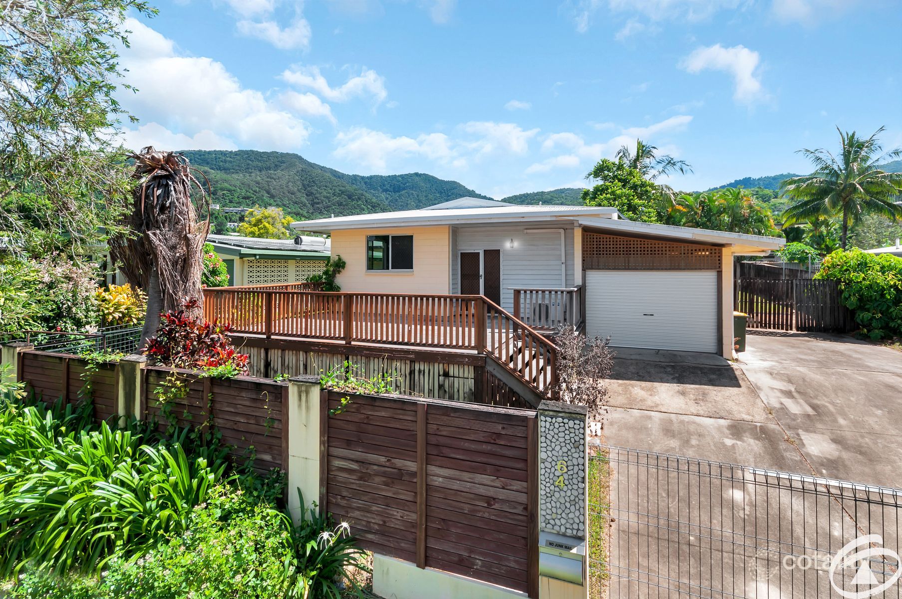 64 Karwin St, Bayview Heights, QLD 4868