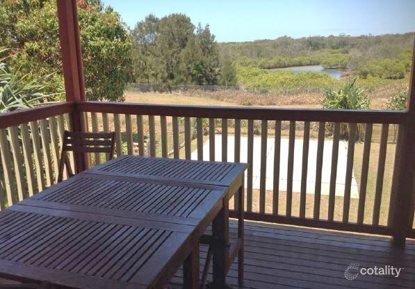 18 Creek St, Hastings Point, NSW 2489