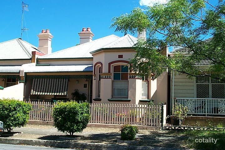 7 James St, Hamilton, NSW 2303