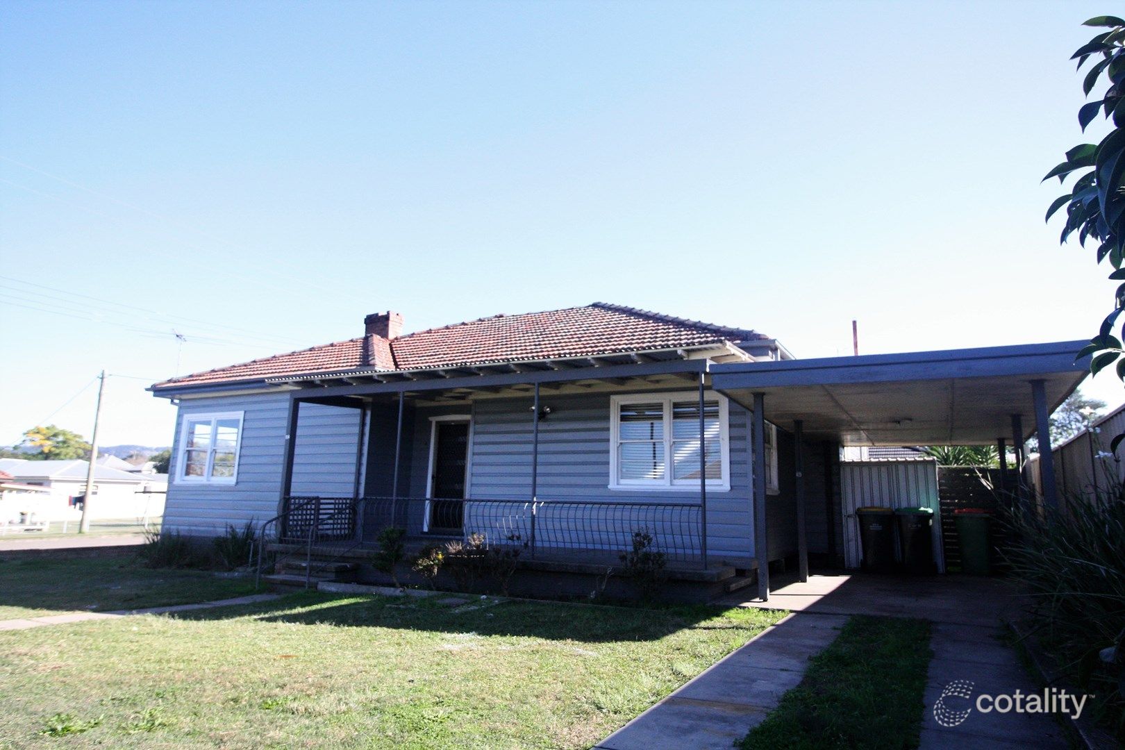 28 Daniel St, Cessnock, NSW 2325