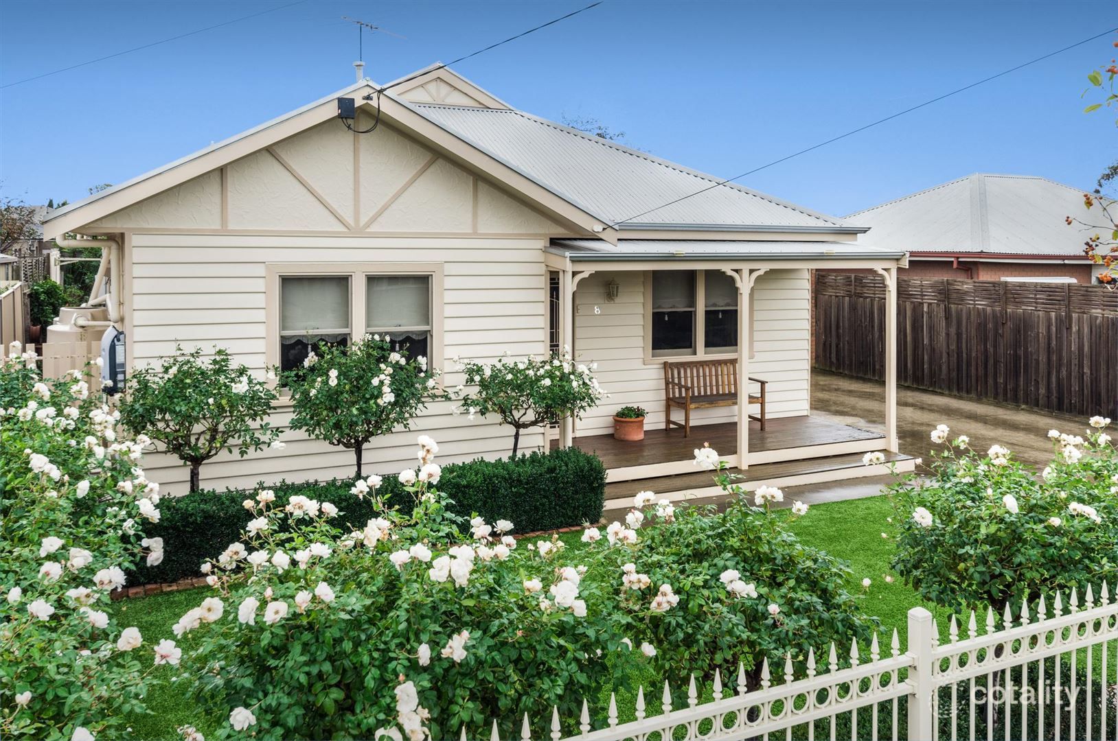 8 Banfield St, Bell Park, VIC 3215