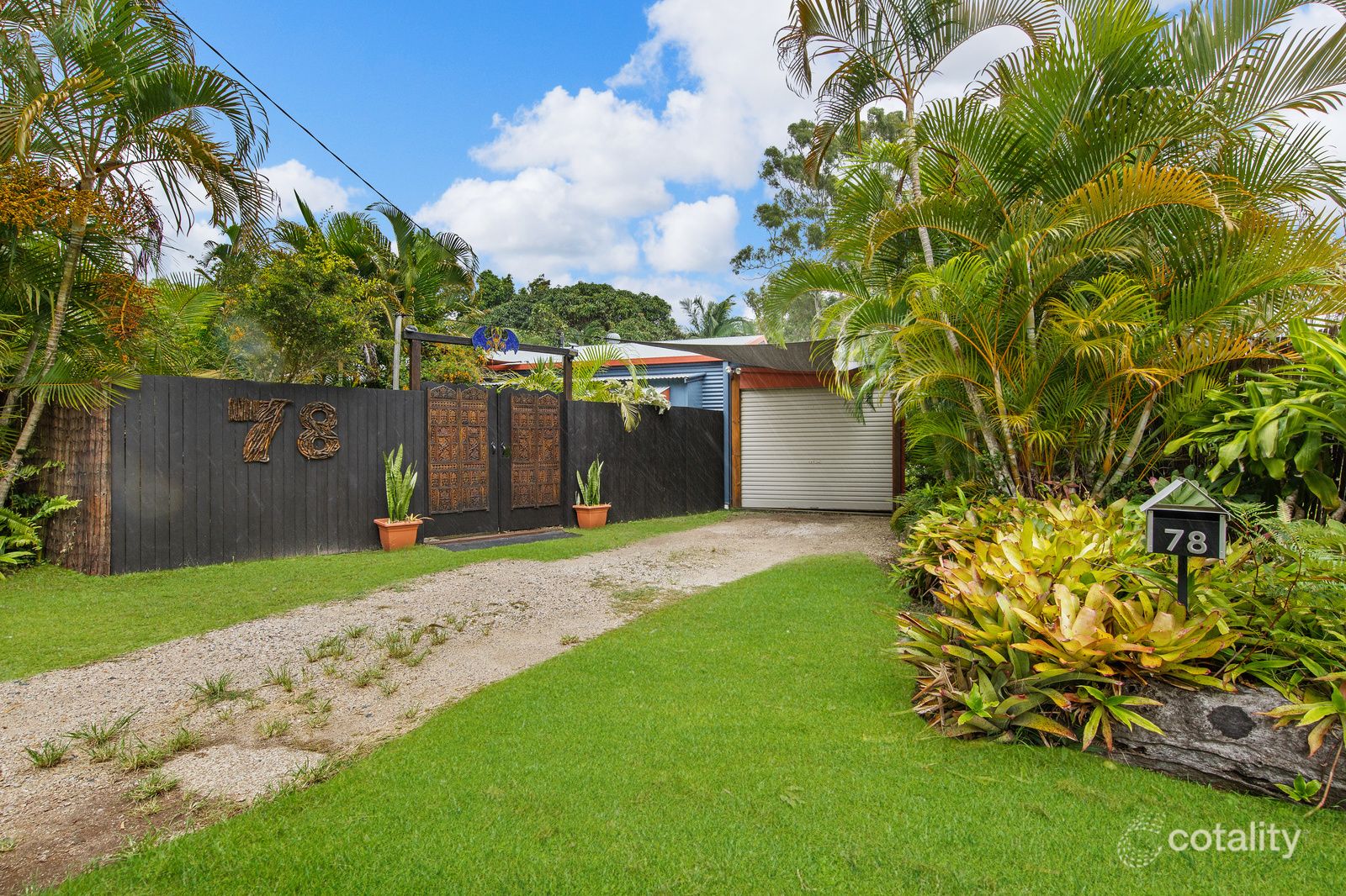 78 Charles Tce, Macleay Island, QLD 4184