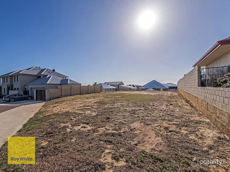 12 Mercator Cl, North Coogee, WA 6163