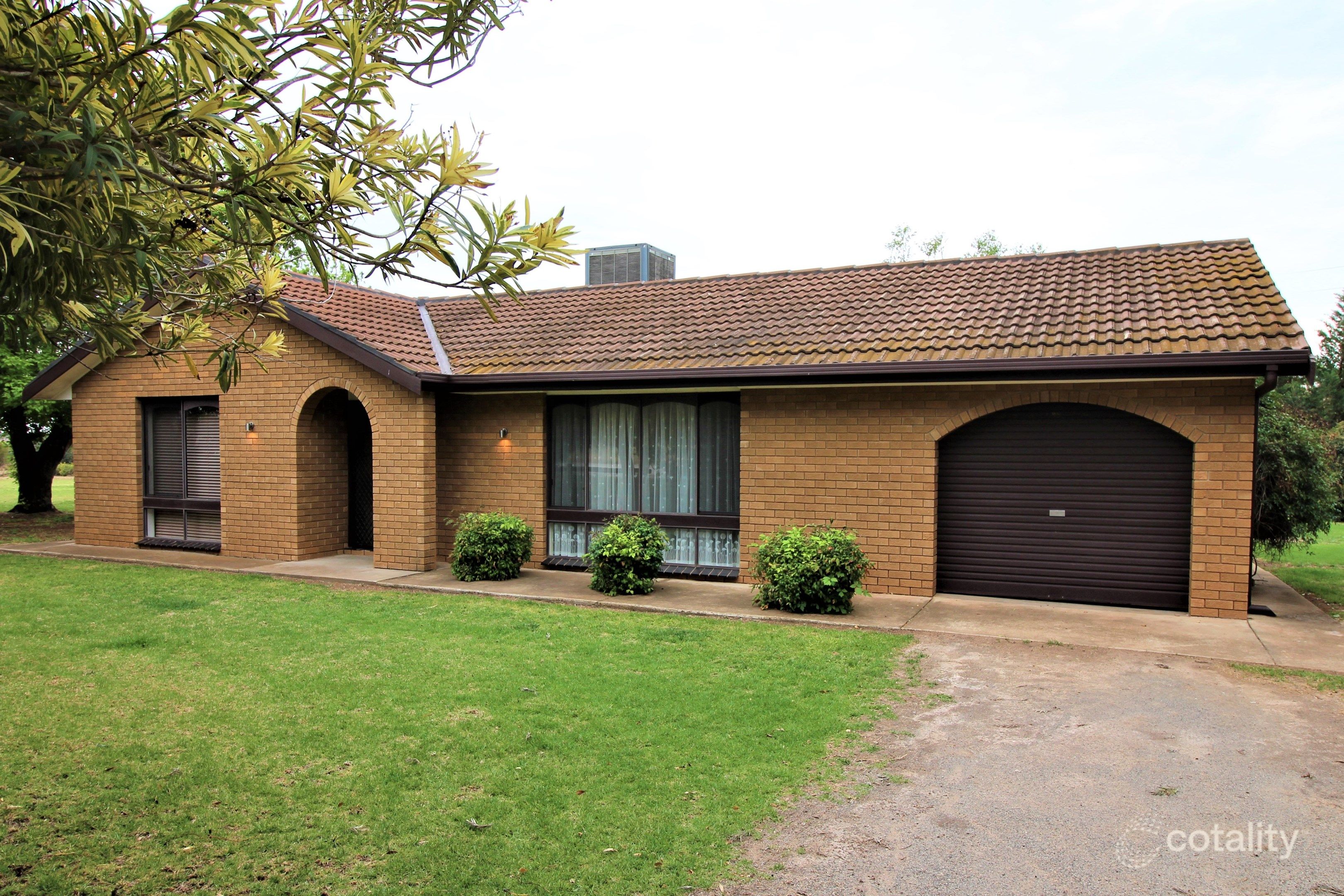21 Morris Rd, Lake Wyangan, NSW 2680