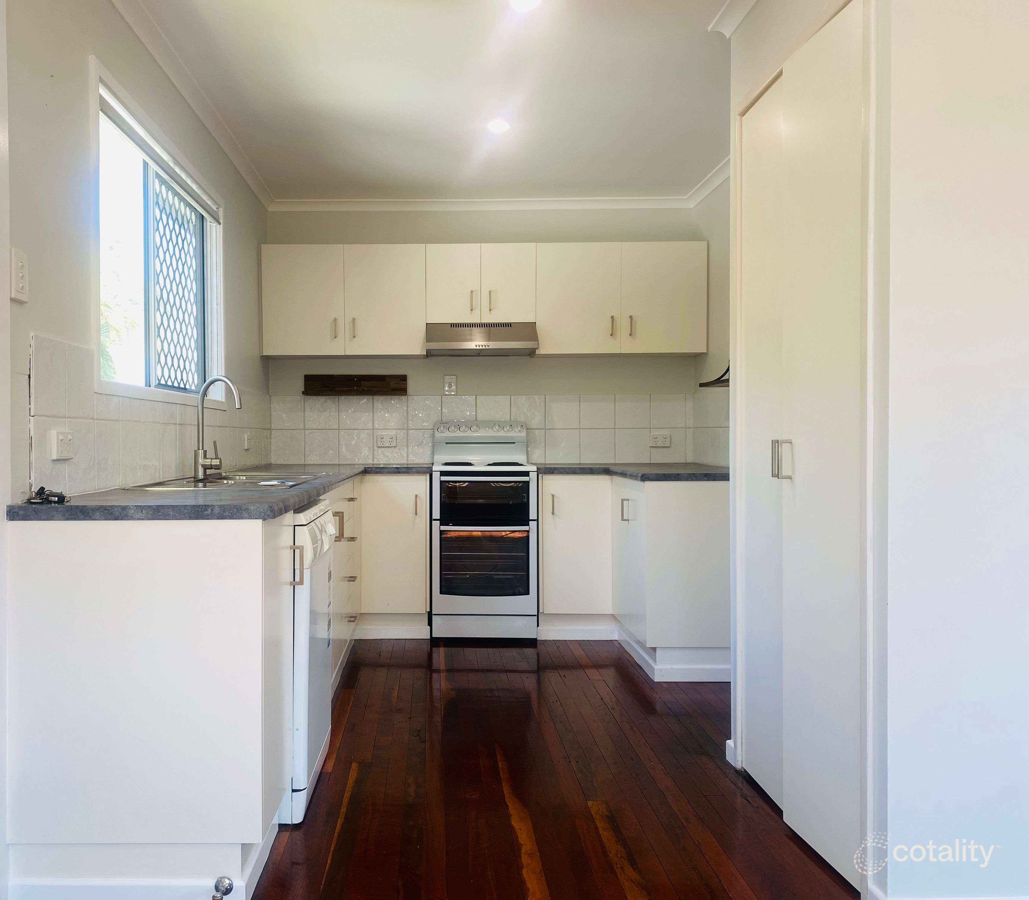 11 Ramsay Ct, Beaconsfield, QLD 4740