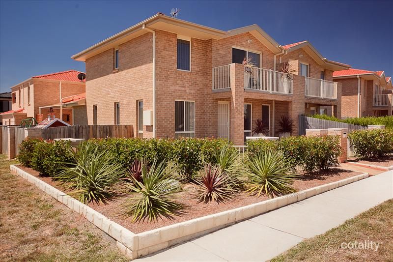 1/329 Anthony Rolfe Ave, Gungahlin, ACT 2912
